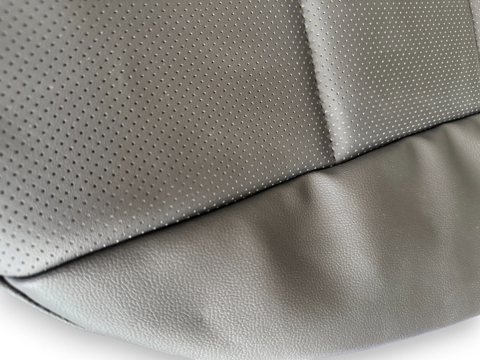 Sitzbezug Sitzfläche Vordersitz für Mercedes Benz GLK X204 2008 - 2015 schwarz.