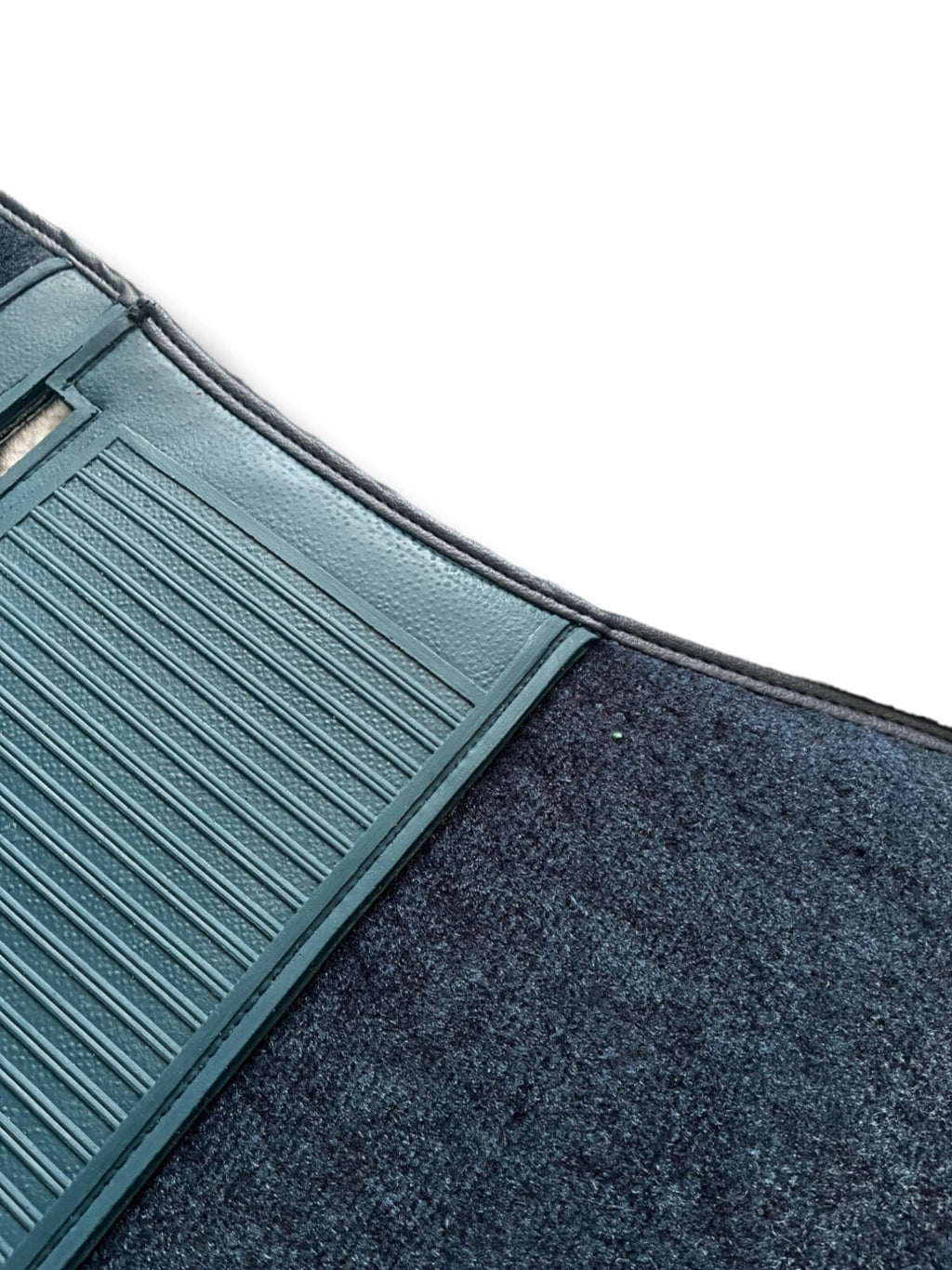 Teppichsatz Teppich für Mercedes W114 W115 Limousine Gummi Absatzschoner Blau