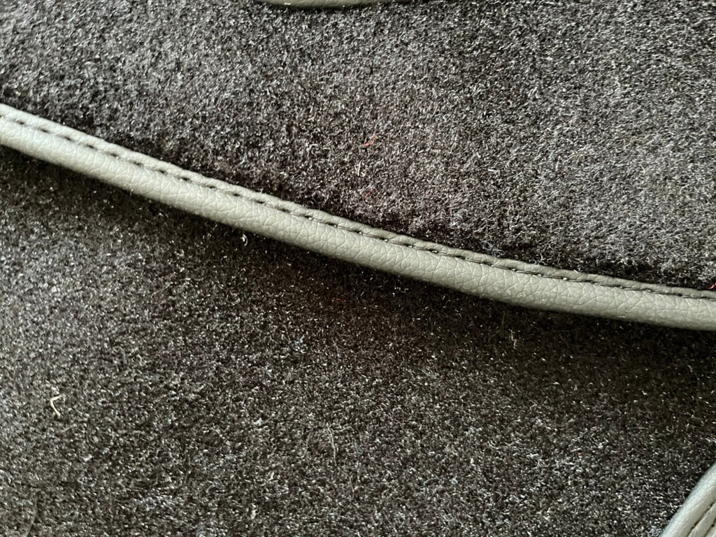 Teppich Teppichsatz Autoteppich für VW Käfer Typ 1 1958 - 1968 Schwarz.