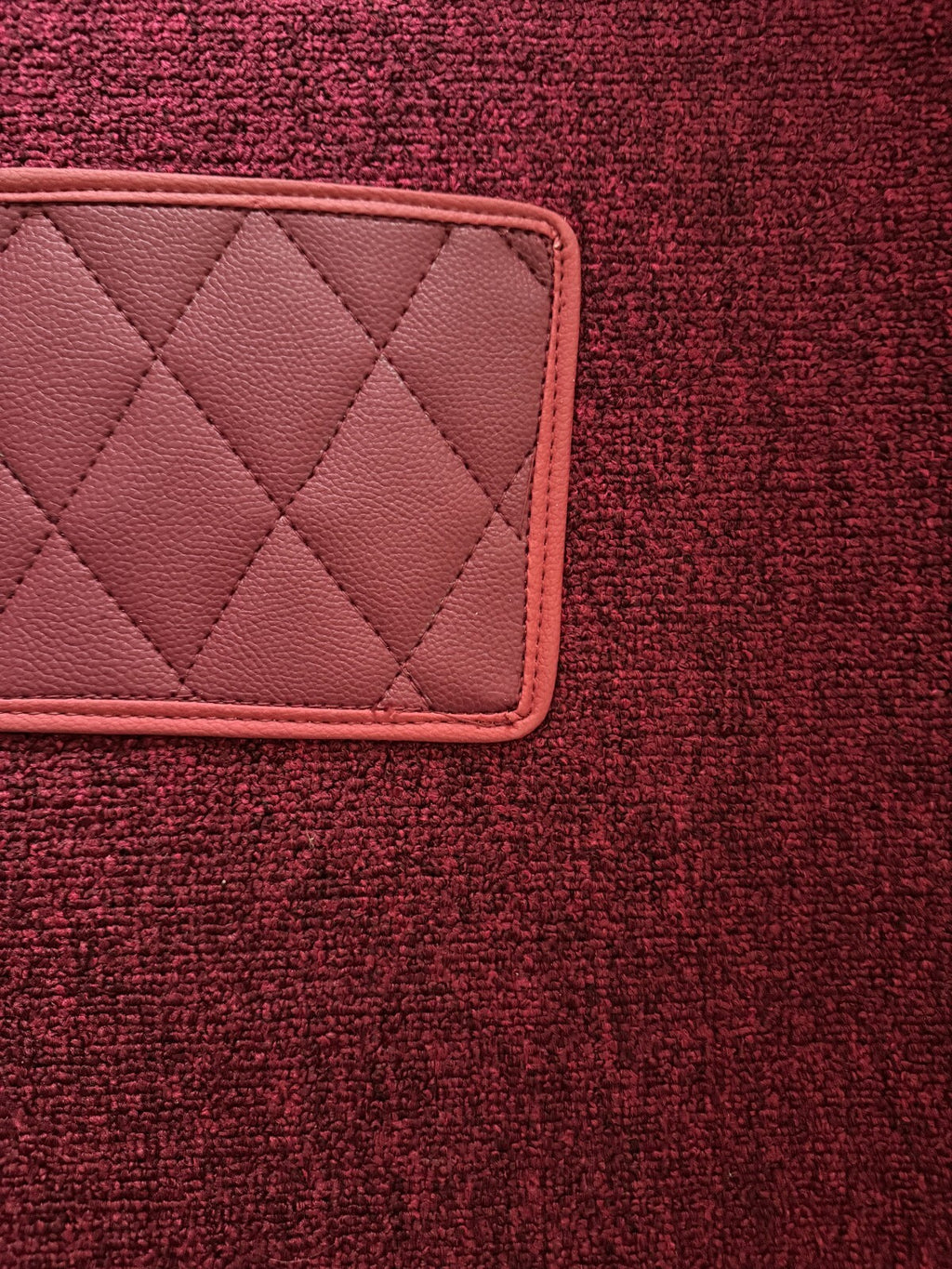 Teppichsatz Autoteppich für VW Käfer Typ 1 1958 - 1968 Schlinge Dunkelrot.