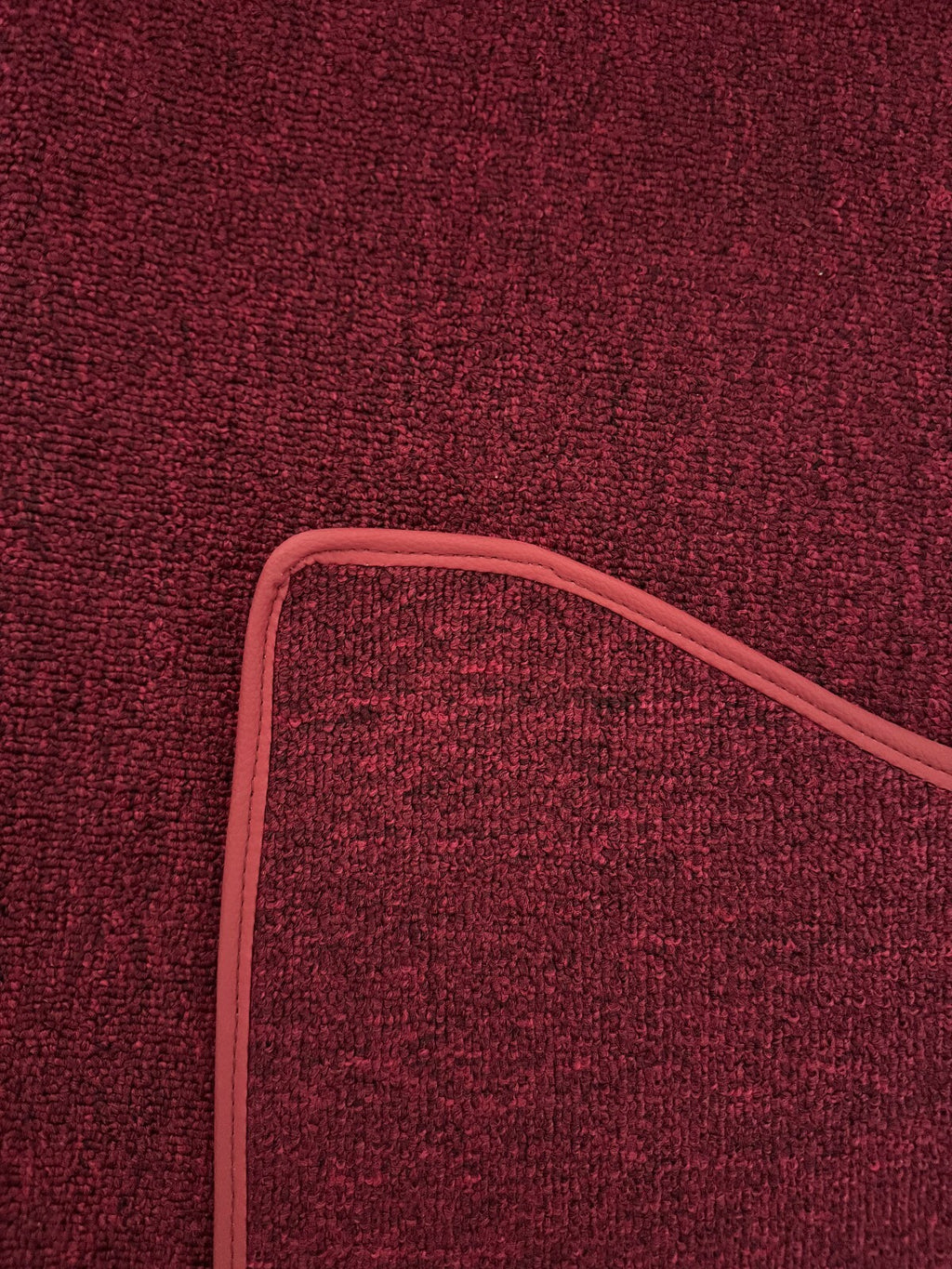 Teppichsatz Autoteppich für VW Käfer Typ 1 1958 - 1968 Schlinge Dunkelrot.