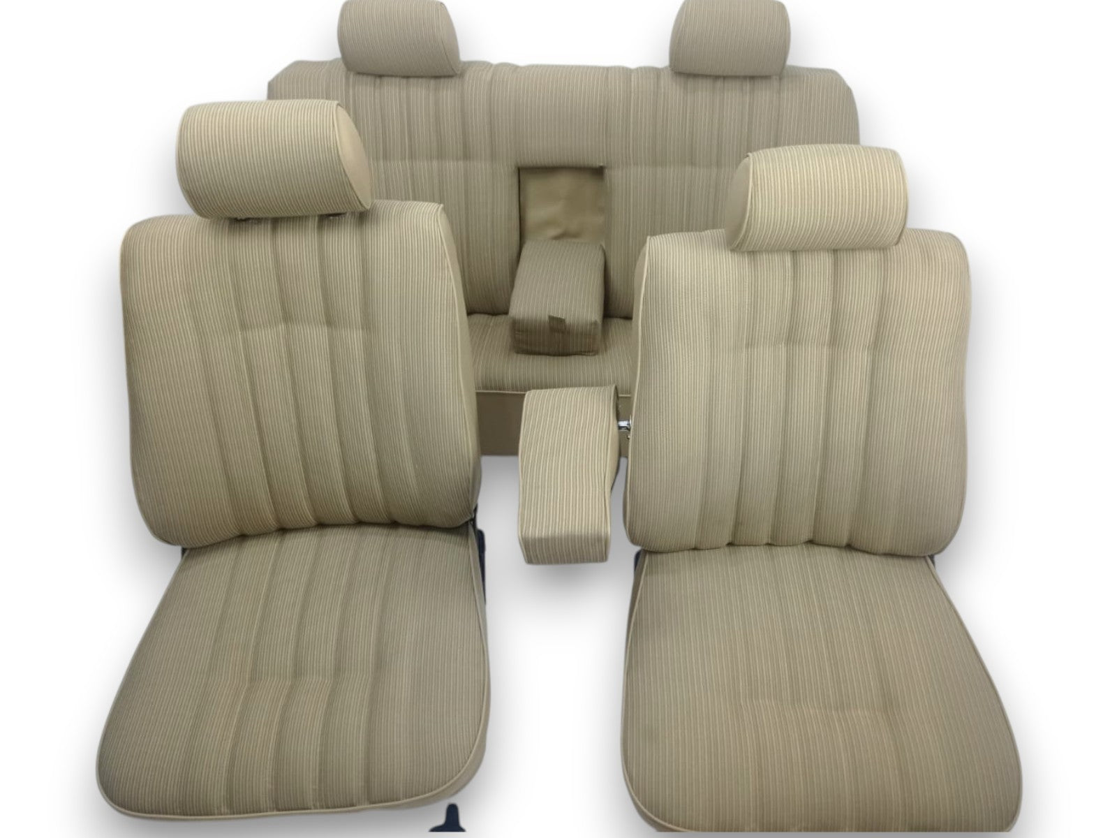 Innenausstattung Sitzgarnitur für Mercedes Benz W123 Stoff Polstercode 055 Beige