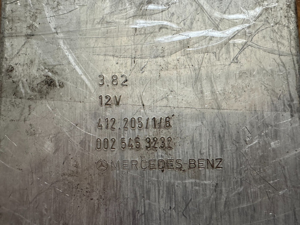Mercedes W116 W123 W107 R107 Stellglied Stellantrieb Tempomat VDO 0015450732