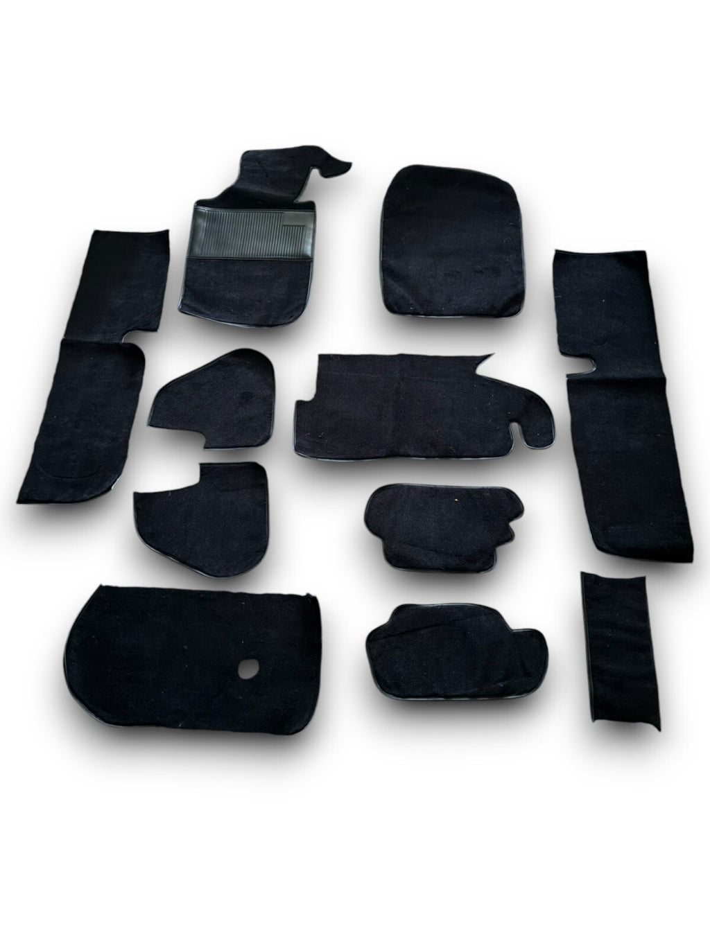 Teppichsatz passend für Porsche 914 Baujahr 1969 - 1976 schwarz.