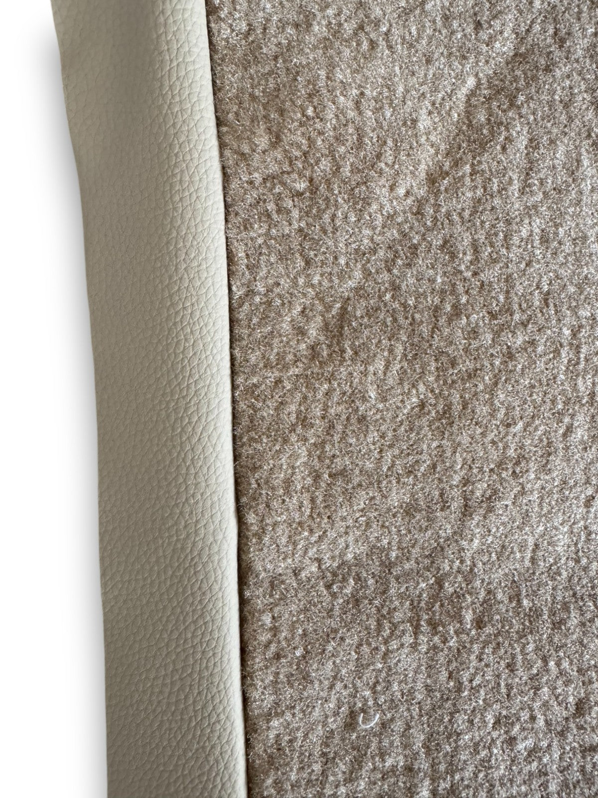 Teppichsatz passend für Fiat 124 Spider Baujahr 1966-1985 beige.