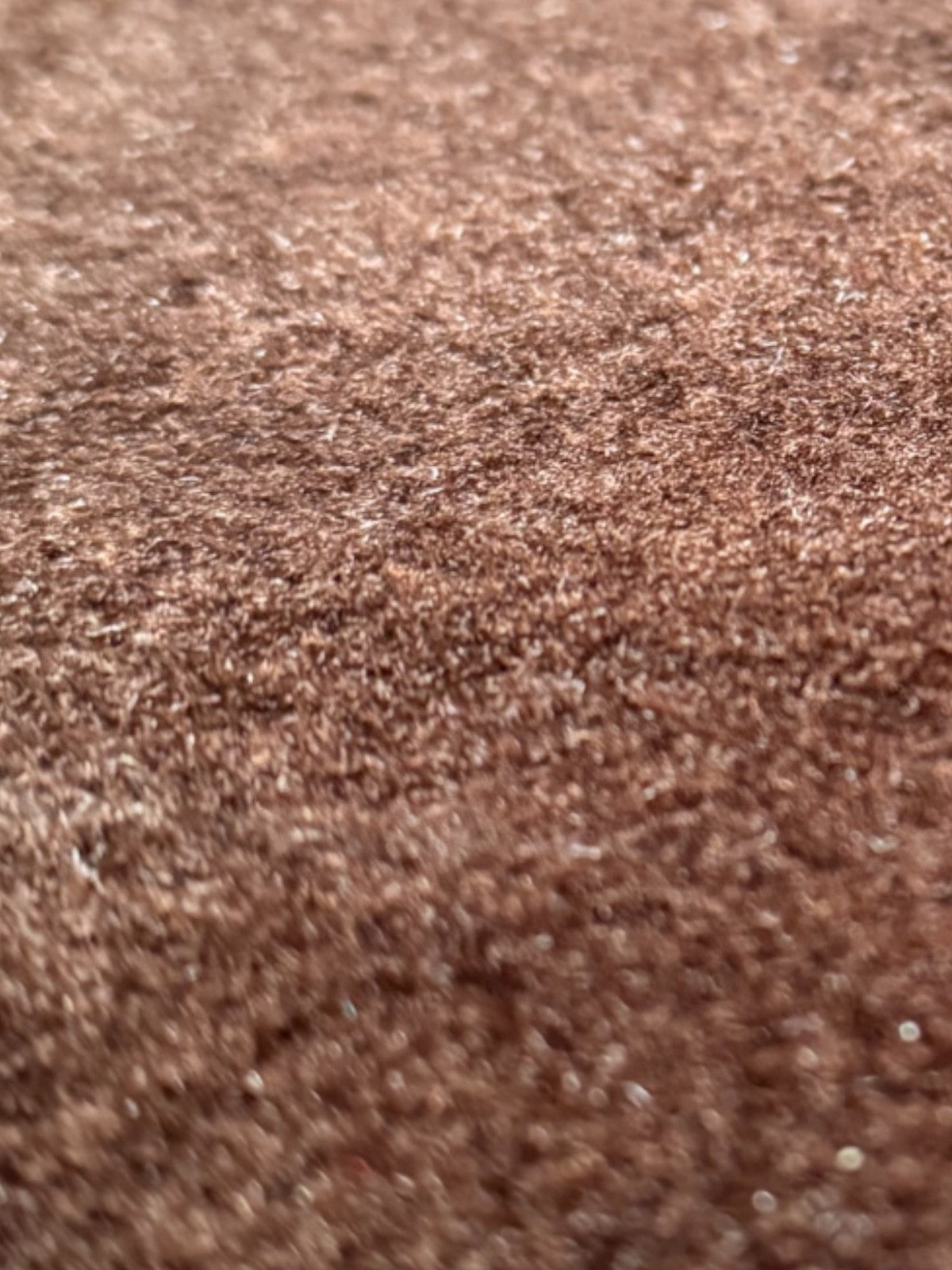 Teppichsatz Teppich für Mercedes W110 kleine Heckflosse Gummi Absatz Braun.