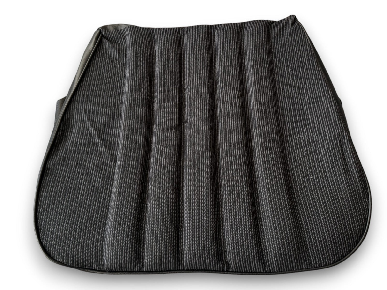 Sitzbezug Vordersitz Bezug für Mercedes W123 3. Serie Schwarz Stoff 051