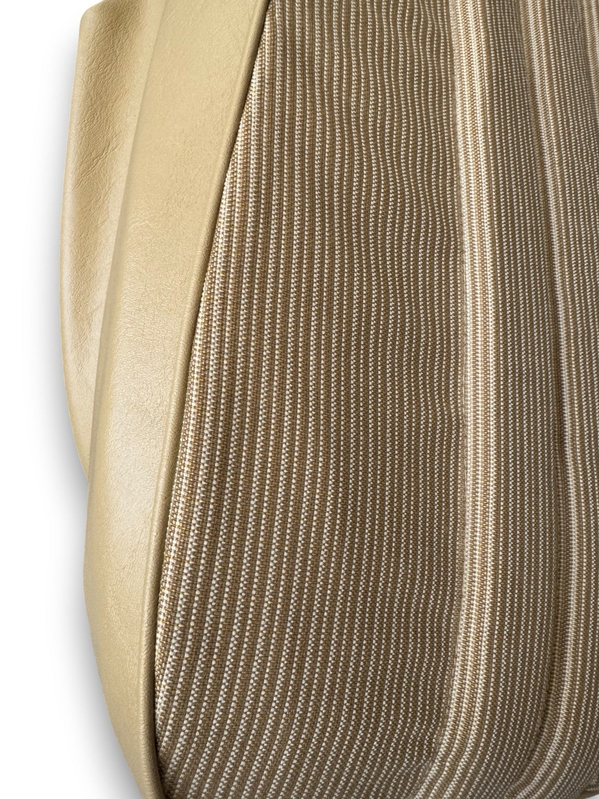 Rückenlehne Vordersitz Bezug für Mercedes W123 3. Serie Polstercode 052 Beige