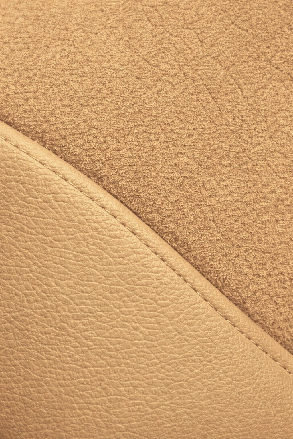 Teppichsatz Teppich für Mercedes W114 W115 Coupe Gummi Absatzschoner Beige RHD