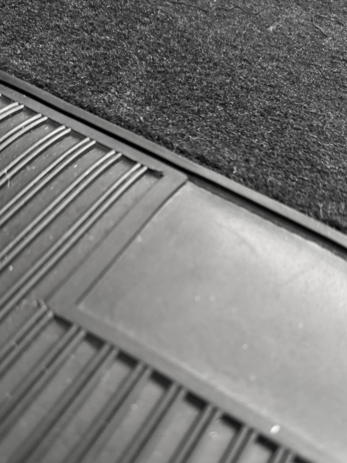 Teppichsatz Teppich für ponton Cabrio W128 180 Gummi Absatzschoner schwarz