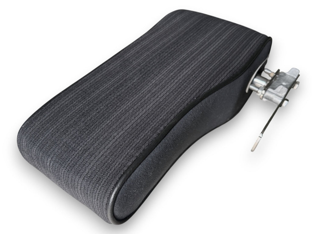 Mittelarmlehne Armlehne für Mercedes W124 Stoff Schwarz Polstercode 071