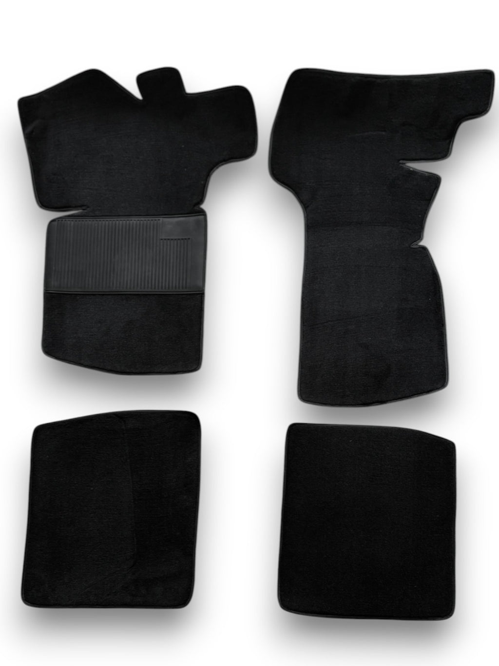 Teppichsatz Teppich für VW Golf 1 Cabrio 1979 - 2002 Gummi Absatzschoner Schwarz