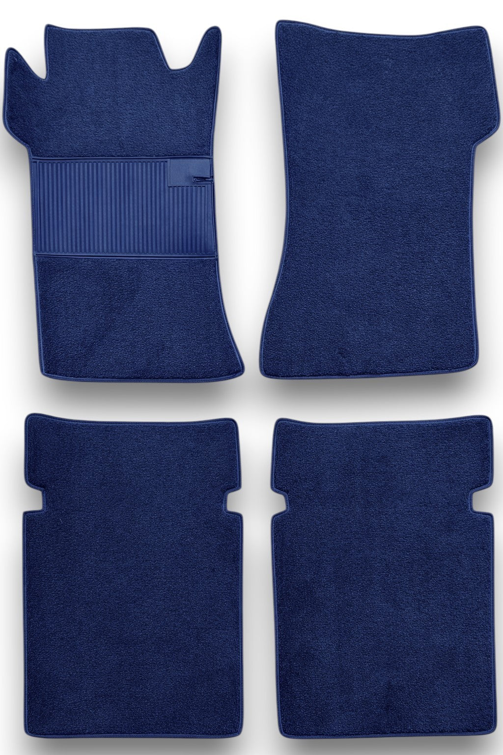 Teppichsatz Gummi für Mercedes W109 Automatik & Schalter 1965-1969 Blau