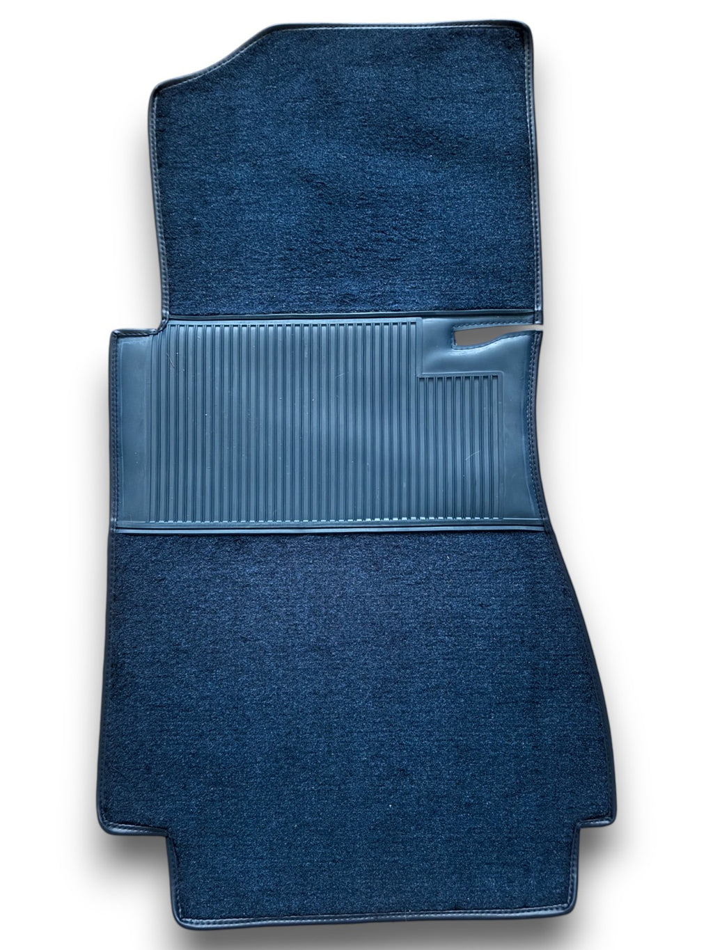 Teppichsatz Teppich für Mercedes W123 Limousine Gummi Absatzschoner Blau RHD