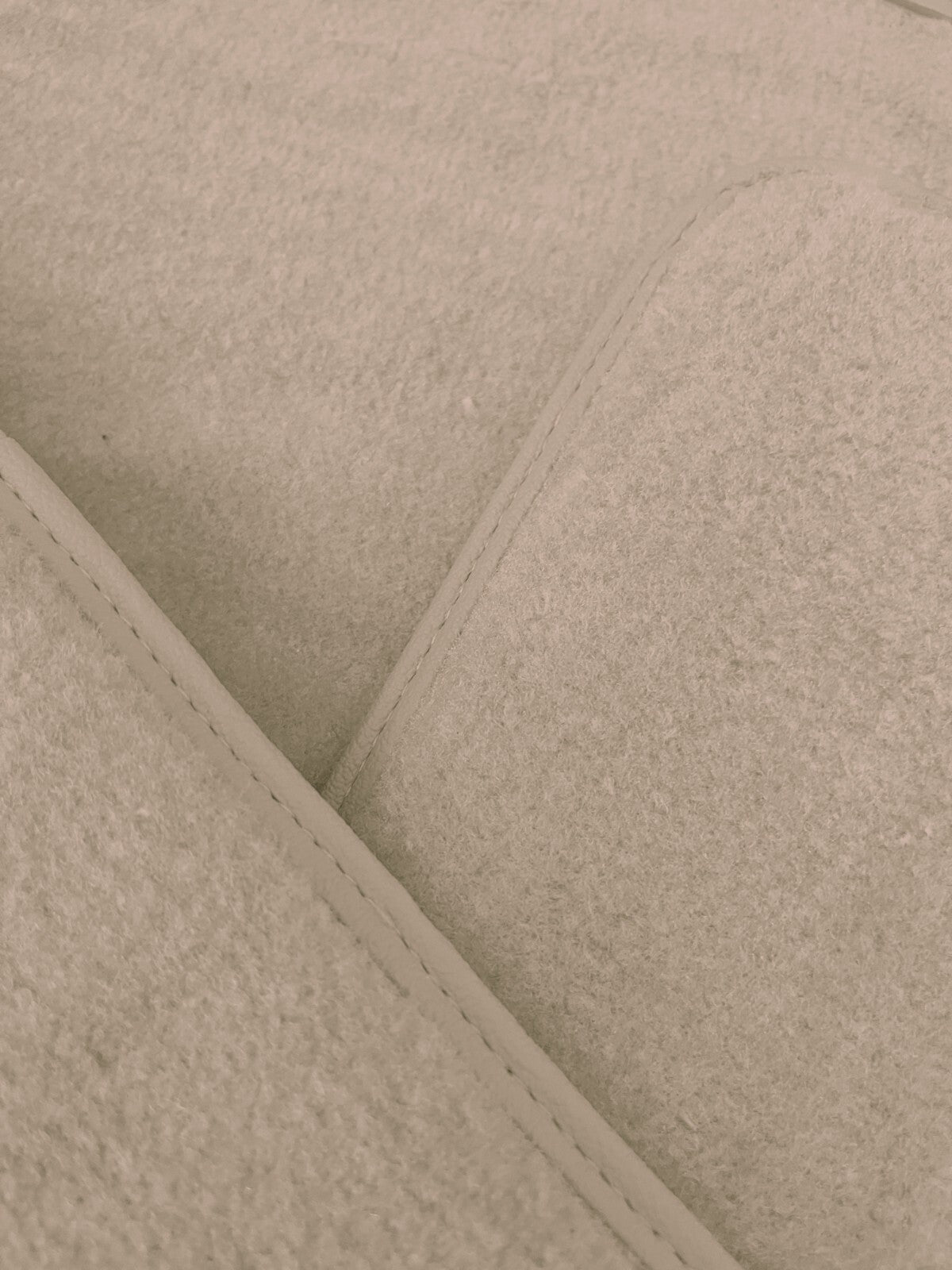 Fußmatten Teppich passend für Mercedes Benz SL107 R107/W107 4 teilig Beige