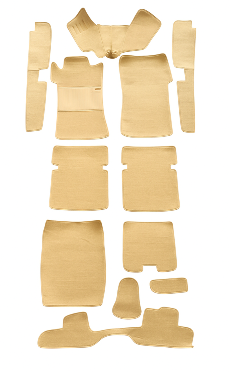 Teppichsatz Teppich für Mercedes W111 Coupe Gummi Absatzschoner Beige.