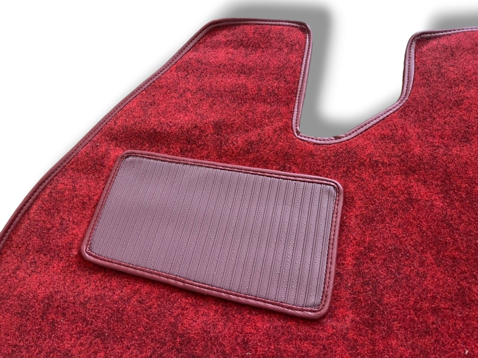 Teppich Teppichsatz Autoteppich für VW Käfer Typ 1 1958 - 1968 Dunkelrot