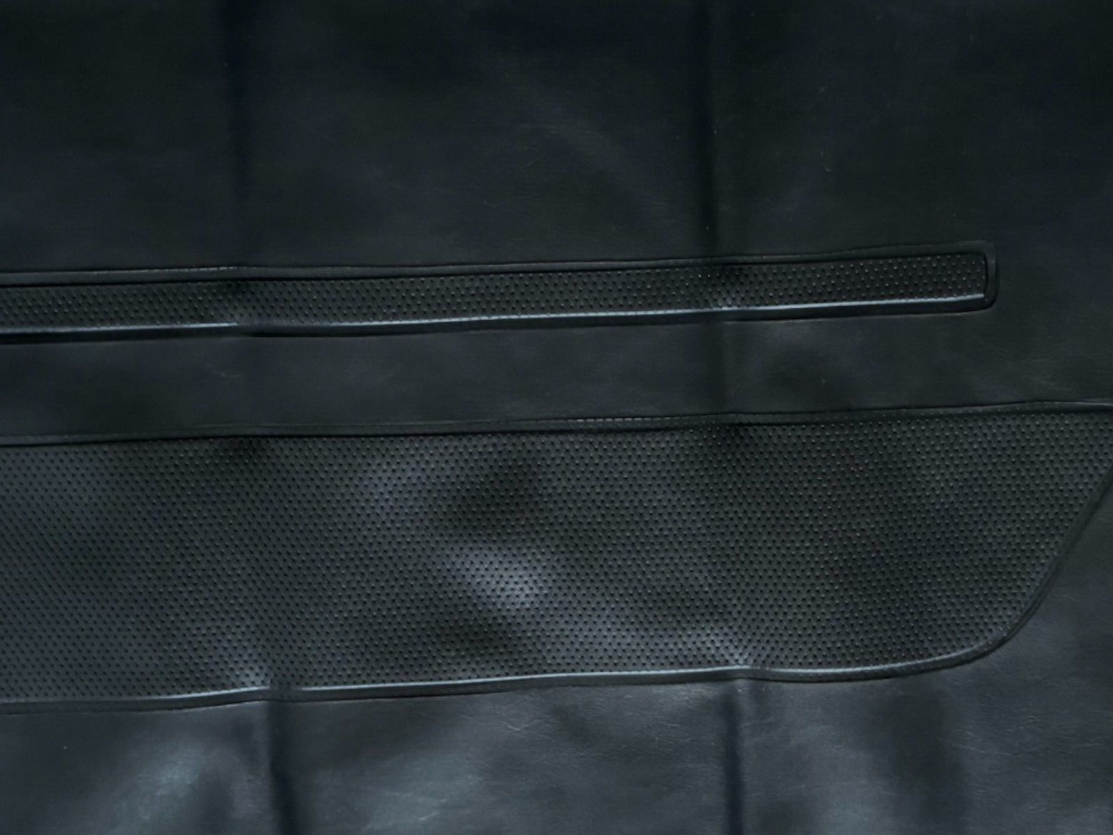 Türverkleidungen Seitenverkleidungen Door Skin für Mercedes SL R107 W107 Schwarz