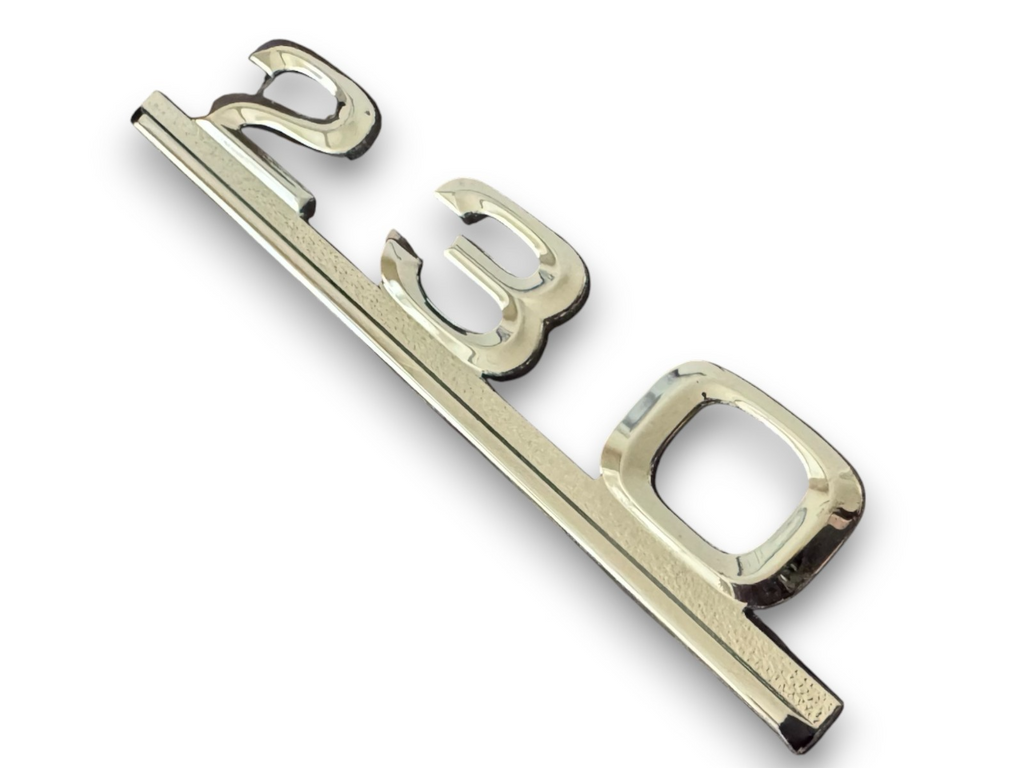 Typenzeichen Typenschild Metall Massiv Schriftzug Emblem für Mercedes 230