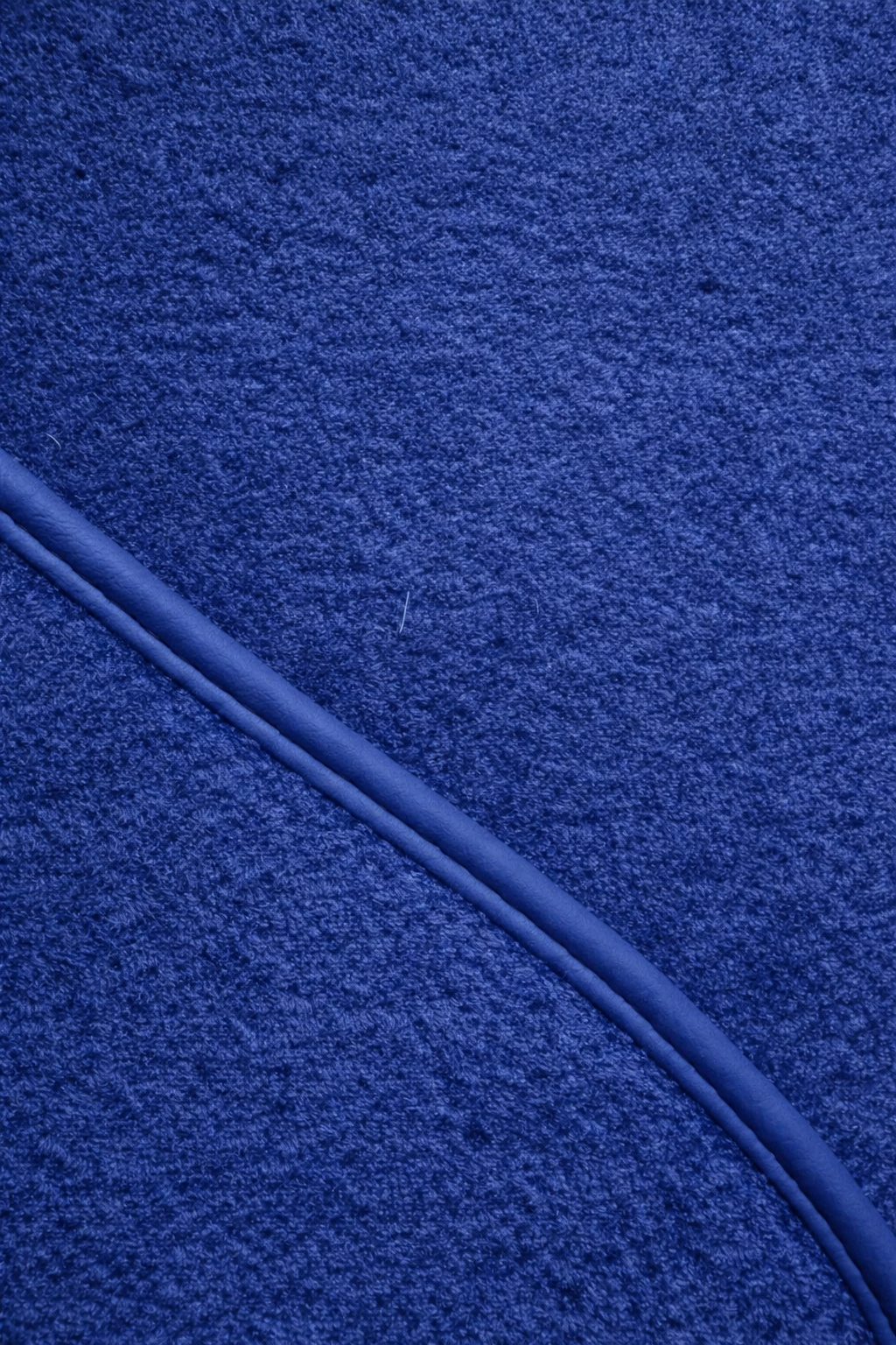 Teppichsatz Teppich für Mercedes Benz W126 SE Gummi Absatzschoner Blau
