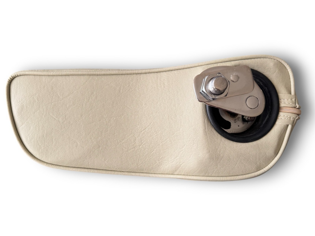 Armlehne Mittelarmlehne für Mercedes W114 W115 /8 W123 W116 W126 Pergament.